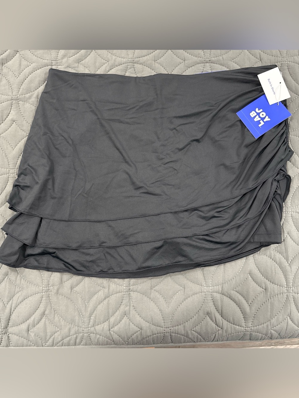 JoyLab High-Rise Black Ruffle Skort